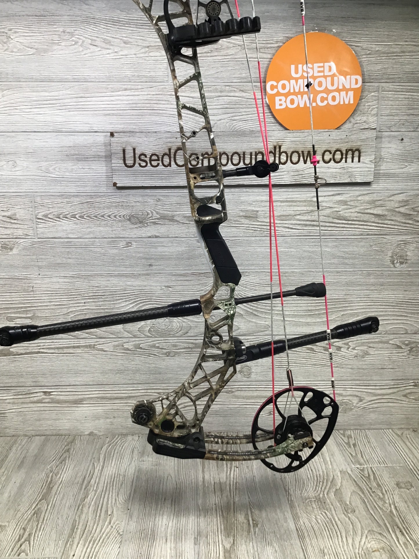 Used Mathews VXR 31.5 LH RT Edge Bow Pkg