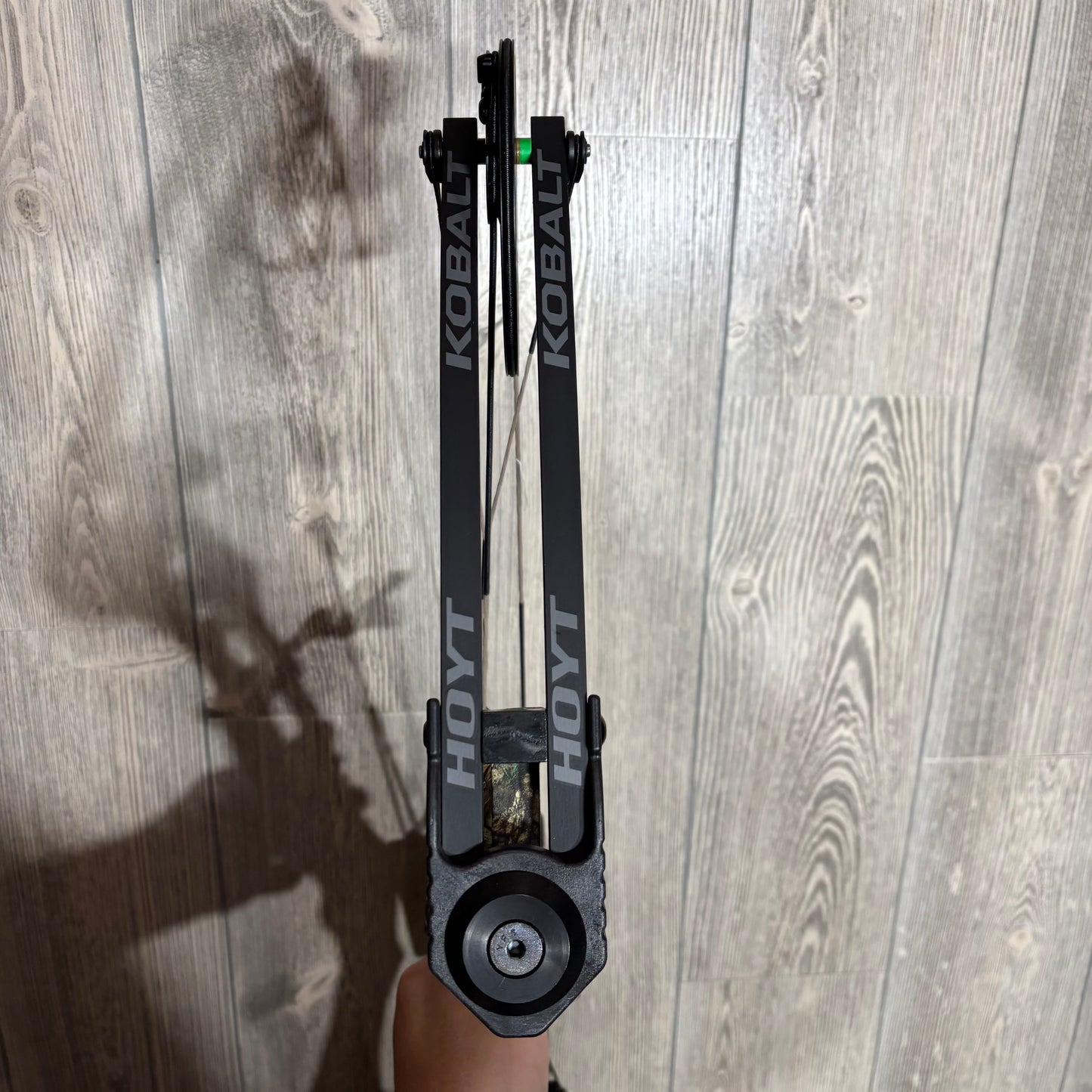 Hoyt Kobalt RH Realtree Bow 45#