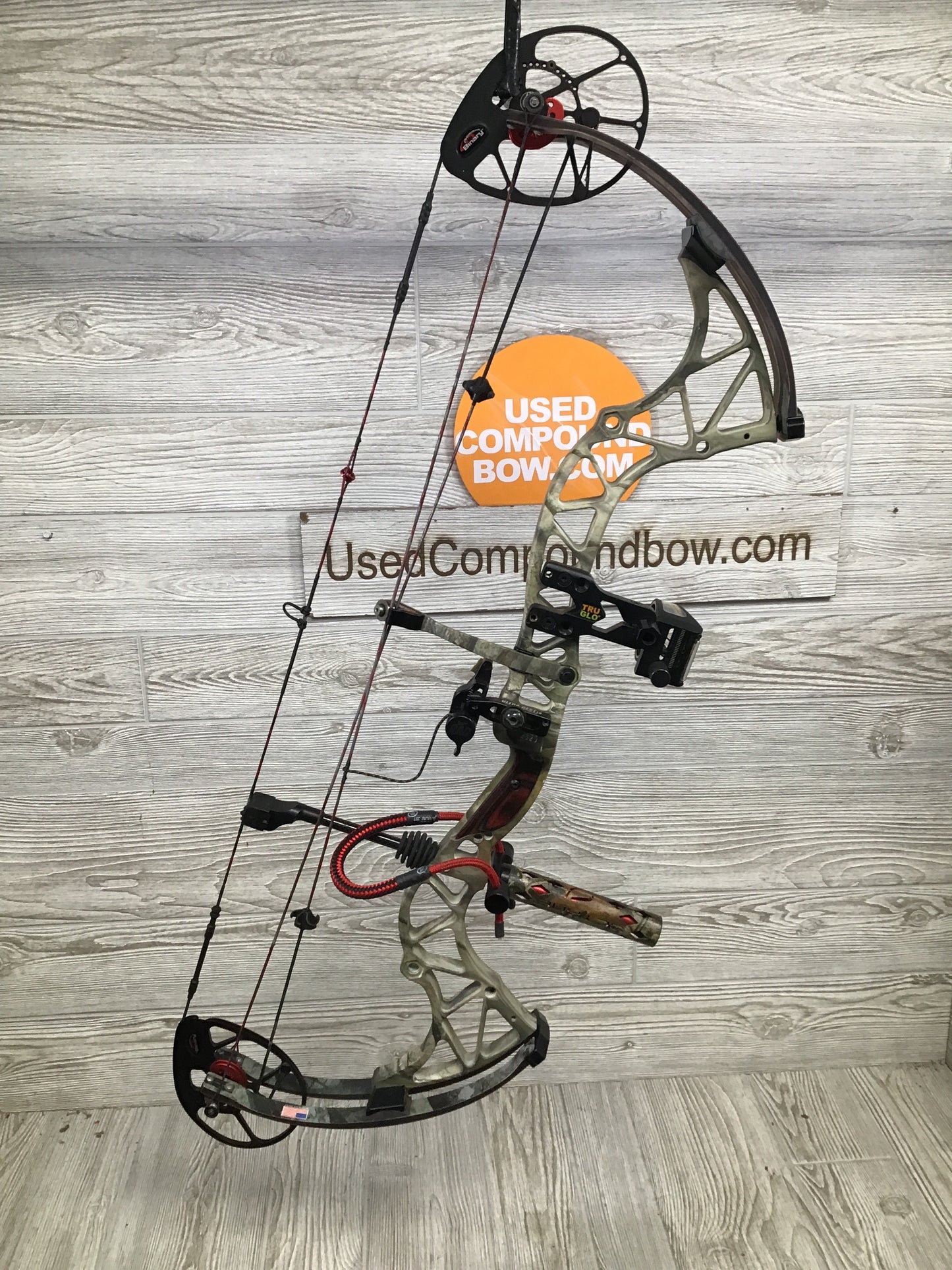 Used Bowtech Invasion 60-70# Right Handed Package