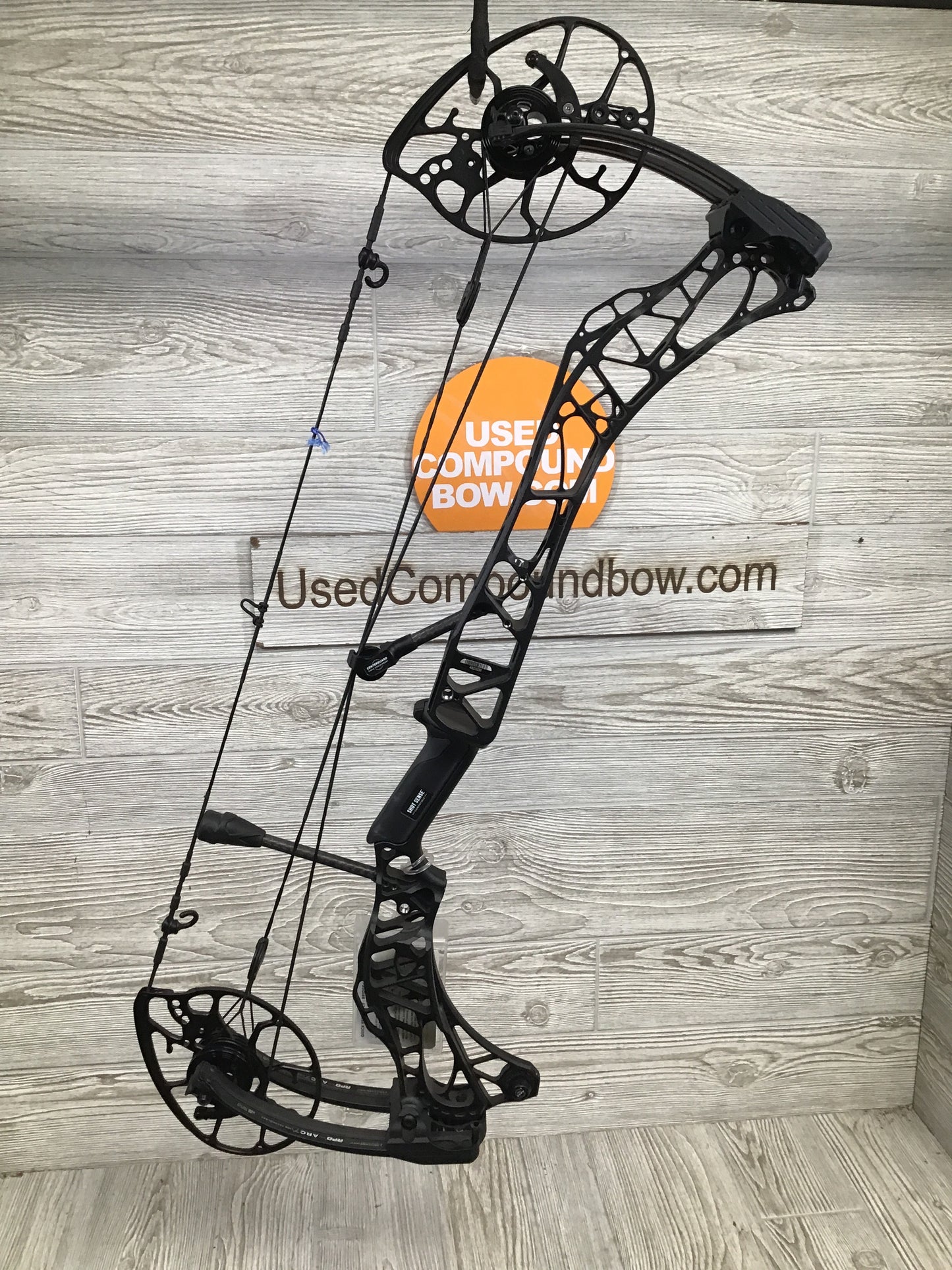 Mathews LIFT RS 26.5" 70lb Right Hand Black bow