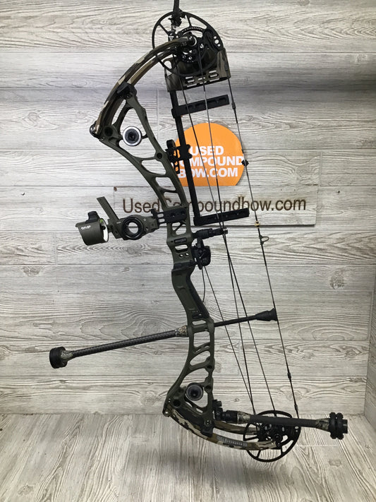 Used Bowtech Virtue Right Hand OD Green Riser/bottomland limbs 60-70lb Bow Package