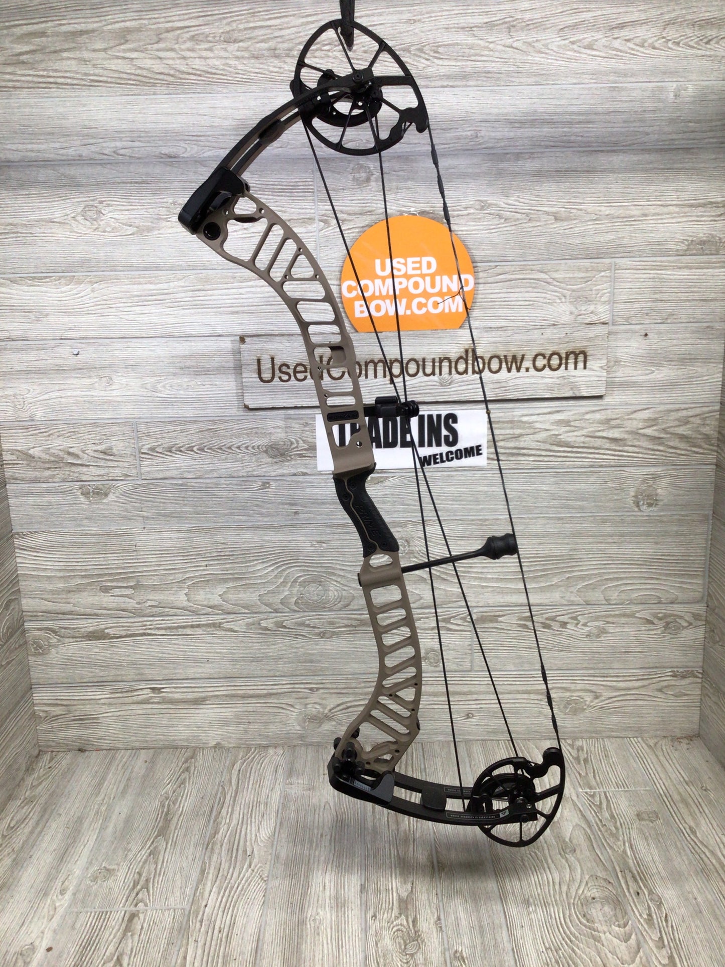 Prime Ronan Right Handed Terra / Black limbs 29/70