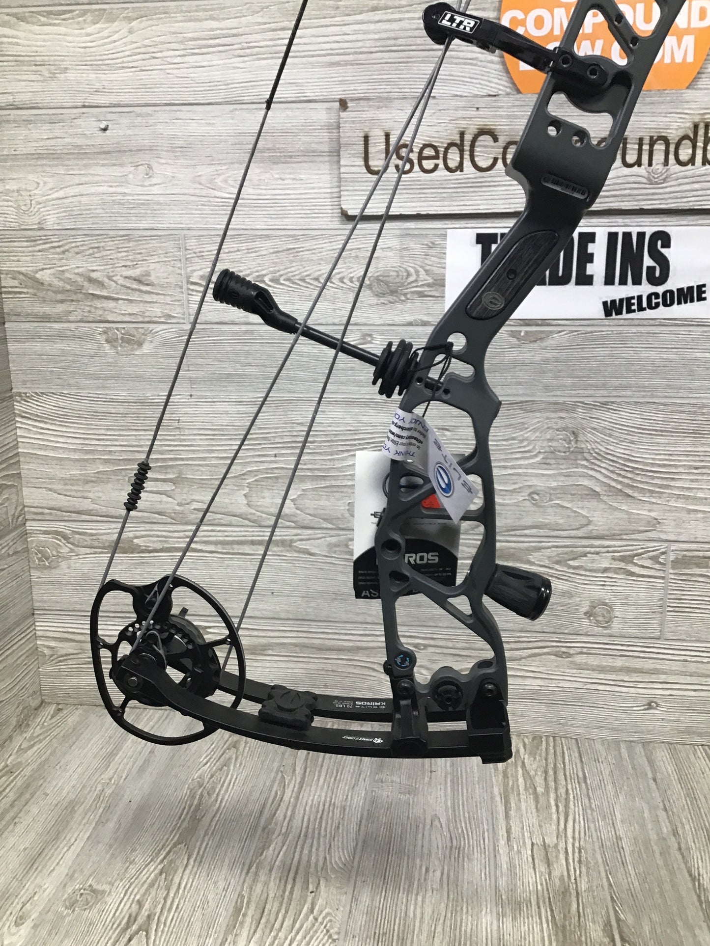 Elite Kairos Slate Gray 60-70# Right Handed Bow