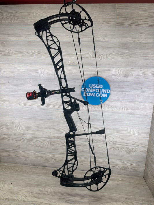 Used Mathews LIFT X 33 80lb 30" Right Hand Black Bow Package (Axcel Achieve XP sight/Hamskea Epsilon Rest)