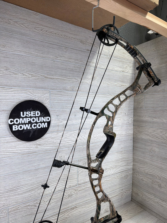 Used Hoyt Maxxis 60-70# Left Handed 27" Bow