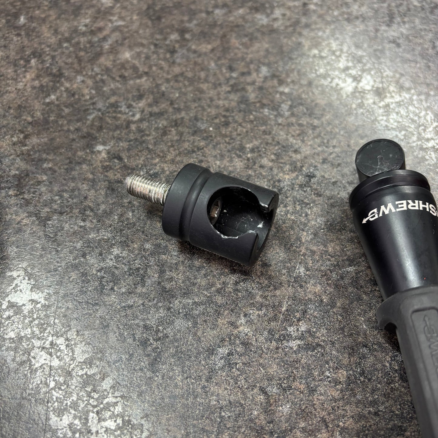 Used Shrewd Vantage 7" Stabilizer set with Atlas V-Bar and Quick Disconnect