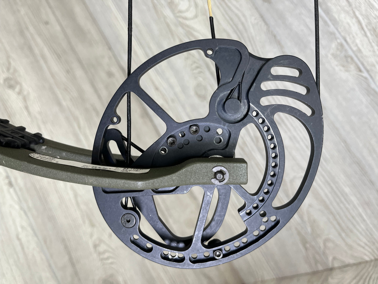 Bear Adapt Package Right Handed 24-31" 55-70#