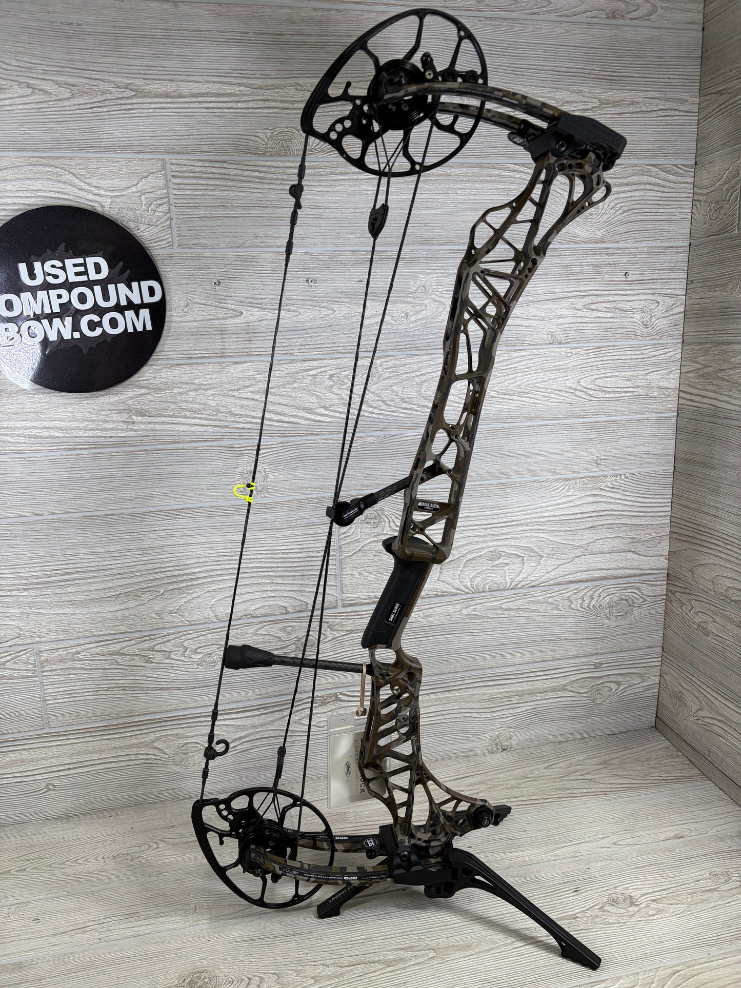 Used Mathews Lift 29.5 Mossy Oak Bottomlands Right Hand