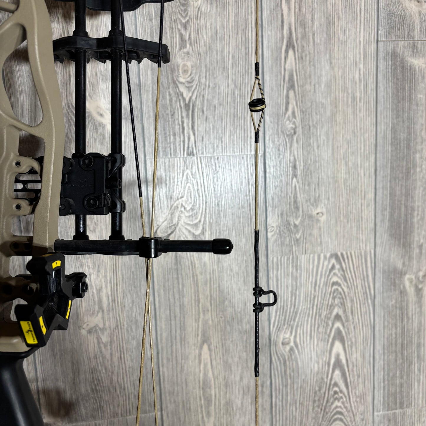 Used Bear Adapt Package Right Handed Tan 24-31" 55-70#
