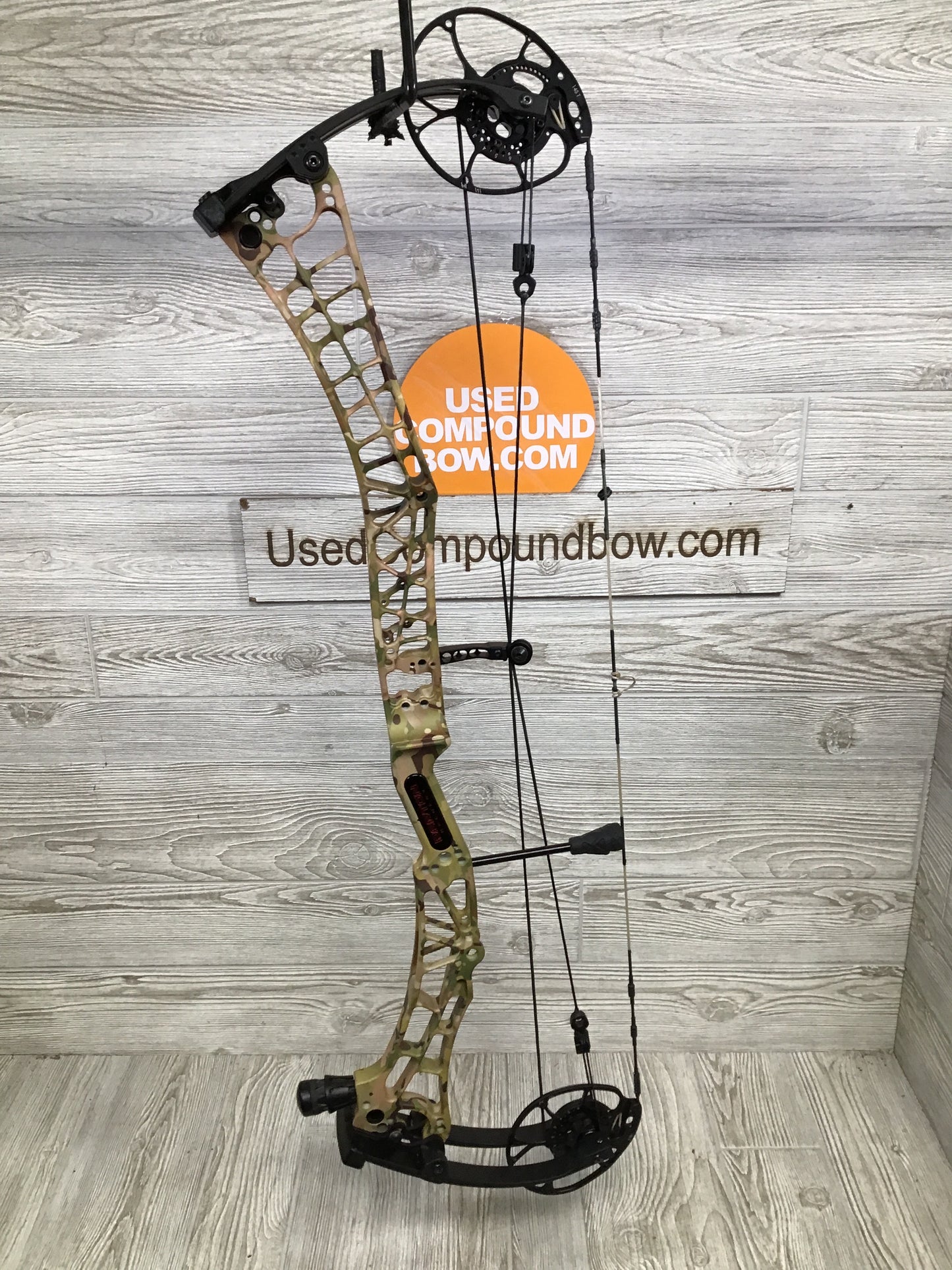 Used Darton Sequel 35 ST2 Limited Edition Folds of Honor RH 60lb