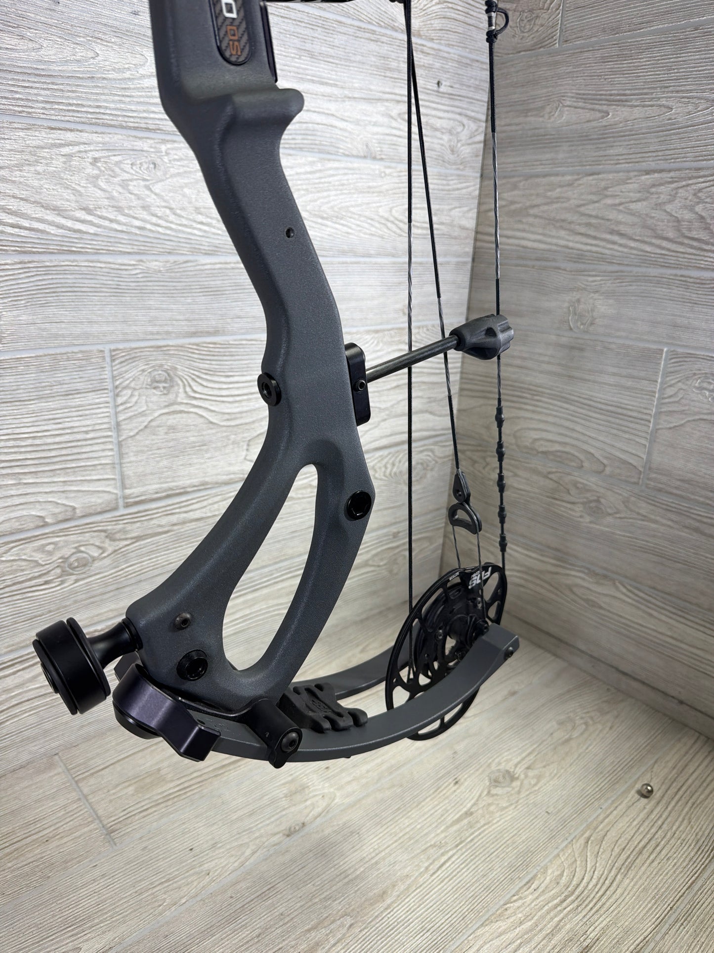 Used PSE Mach 30 FDS Charcoal Right Handed