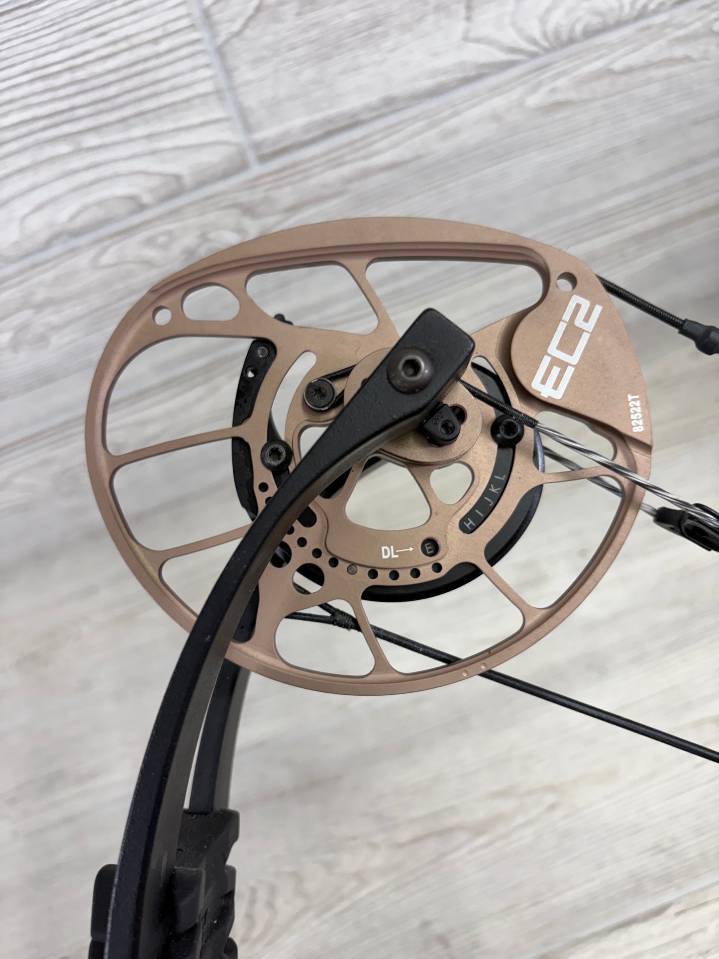 Used PSE Mach 33 DS 25.5-31" 70-80lb Right Hand Black/Bronze with Gas System X Strings