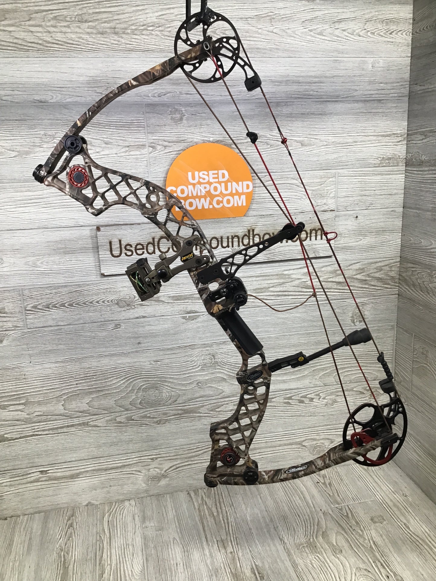 Mathews Z7 Xtreme Left Hand Bow 29" 65lb PKG