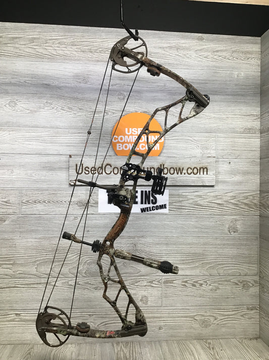 Used Elite Impulse 34 Right Handed Pkg 70lbs 28.5"
