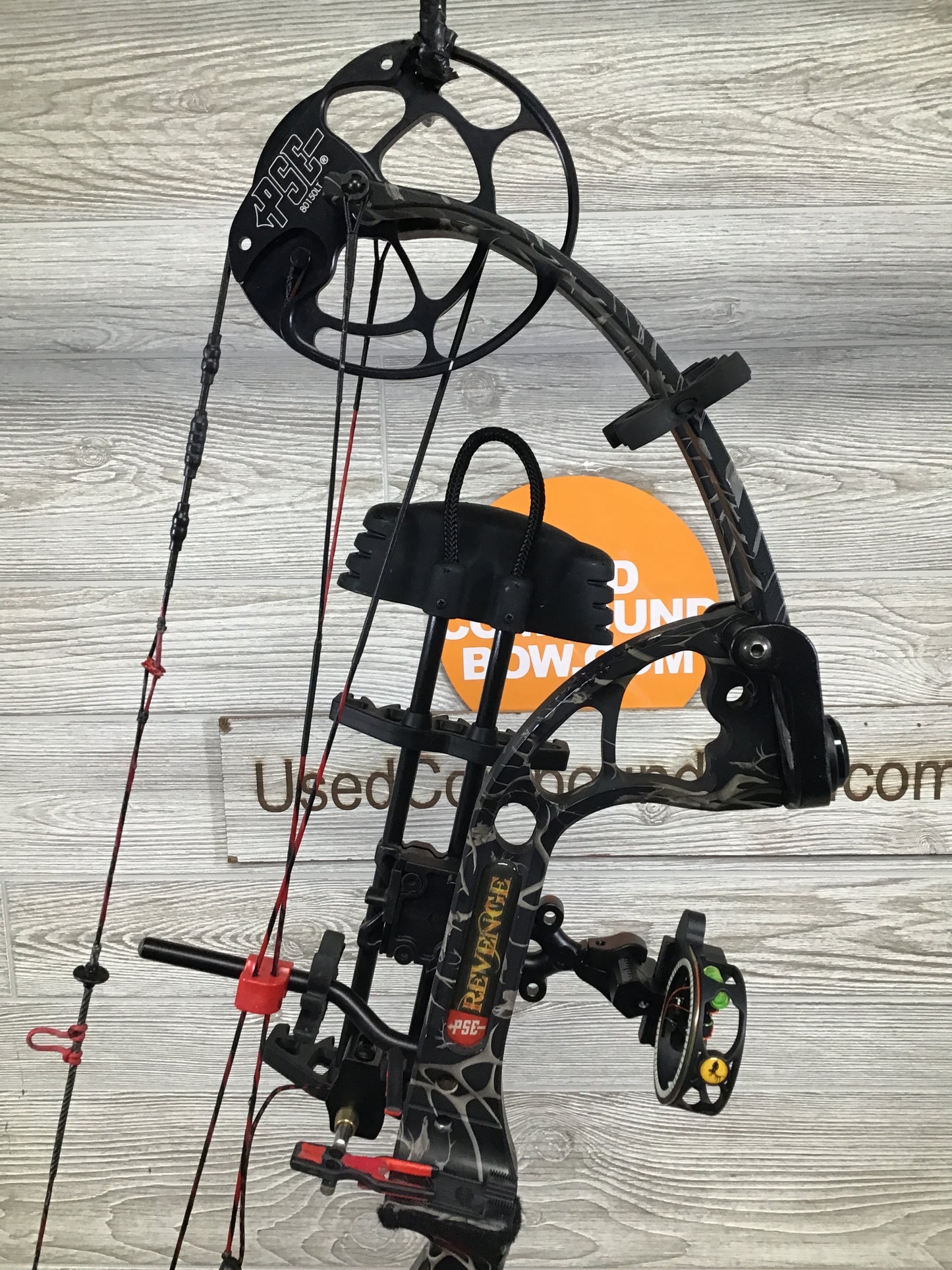 PSE Revenge Left Handed 50-60 24.5-30" Skullworks camo pkg