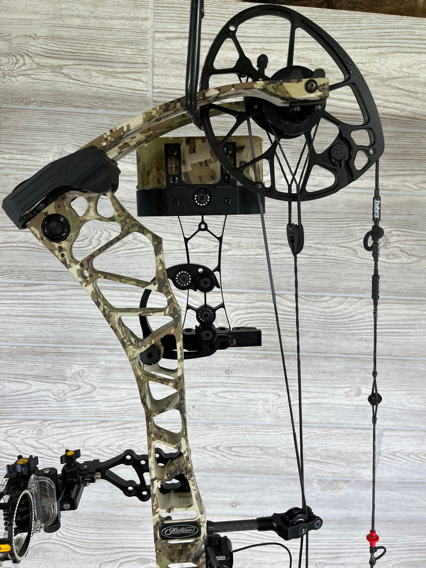 Used Mathews Traverse Right Handed 50-60lb Sub Alpine LOADED Package