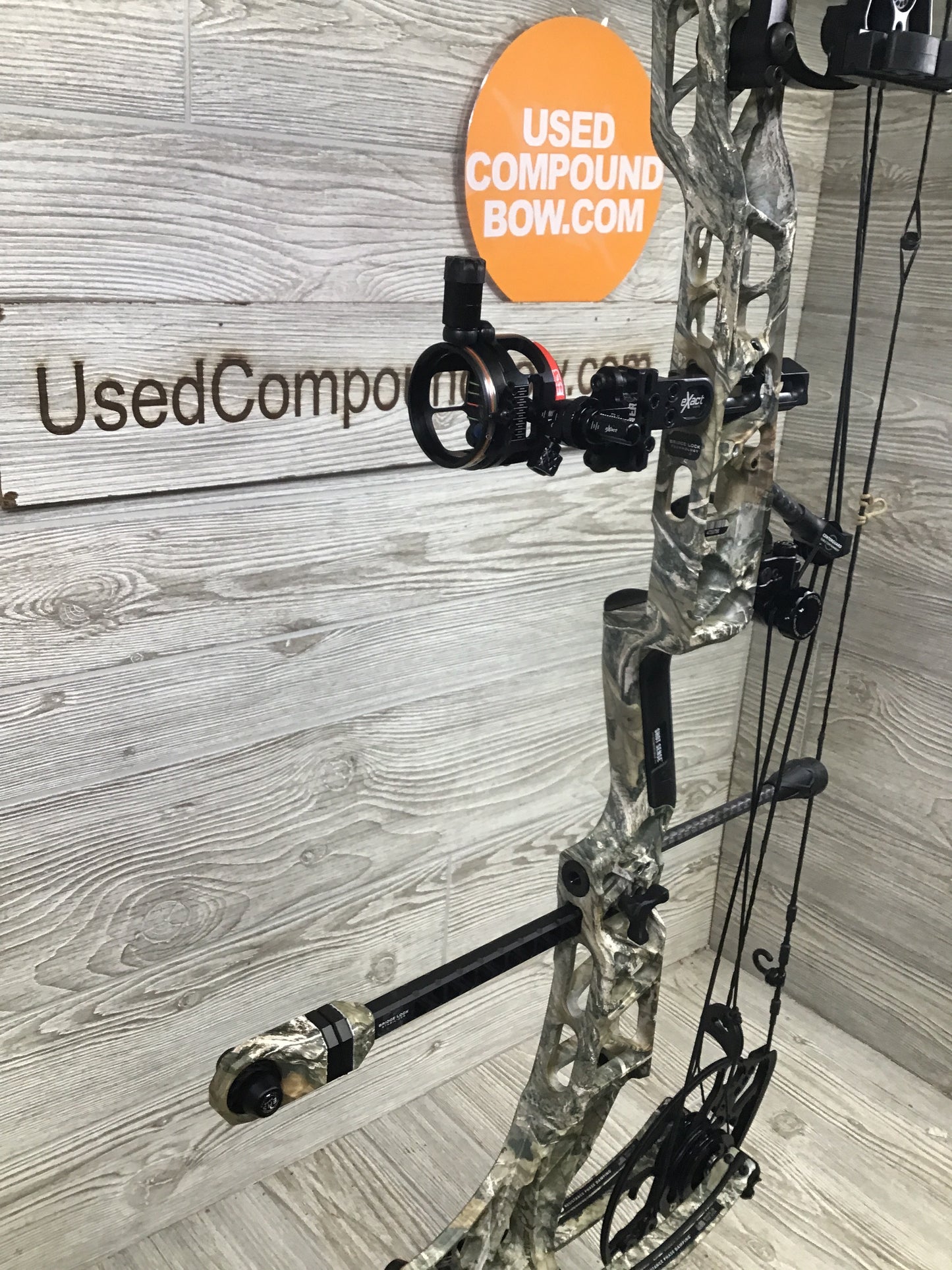 Used Mathews Lift 33 LH Realtree Edge Bowhunter package