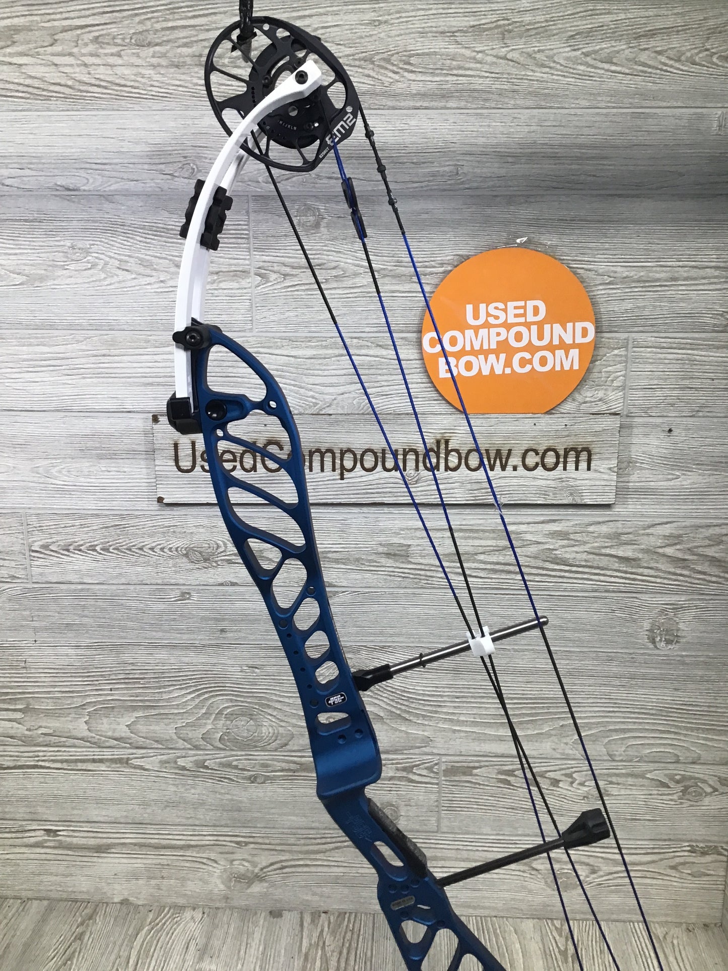 PSE Supra X 40 EM2 Blue 50-60# with extra set of 40-50#