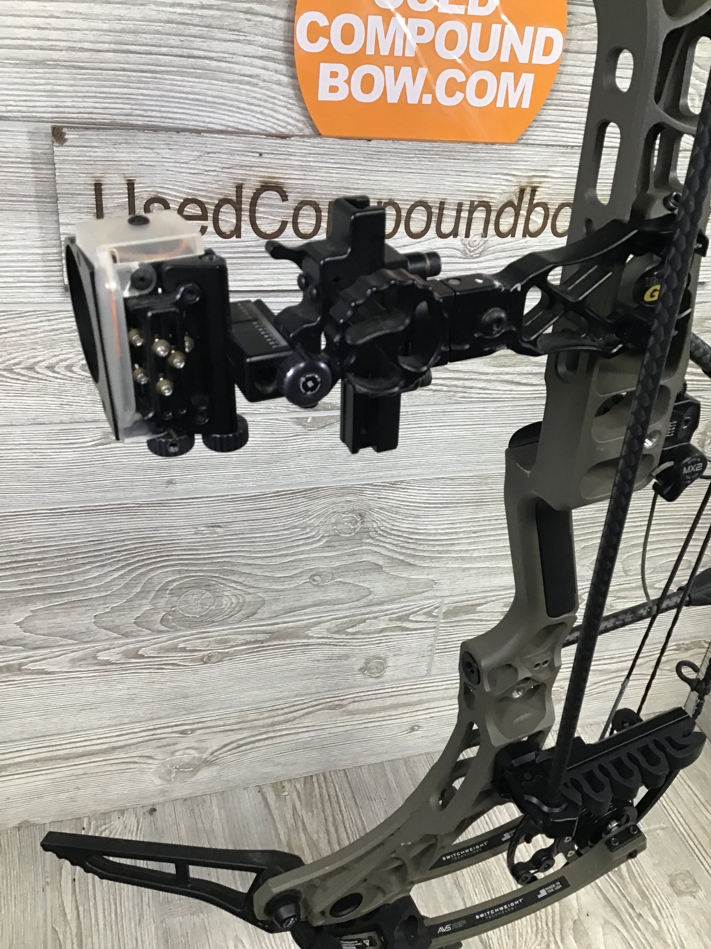 Used Mathews Image 27.5 47lbs LH Green Ambush Package