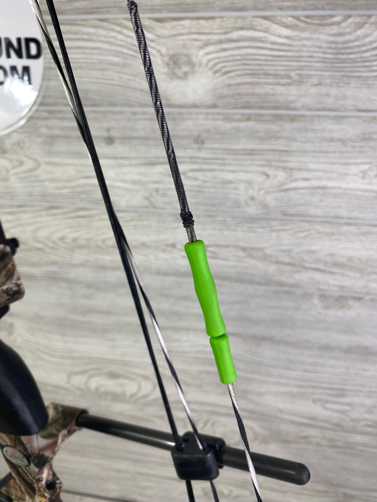 Used Genesis Mini Right Handed camo bow