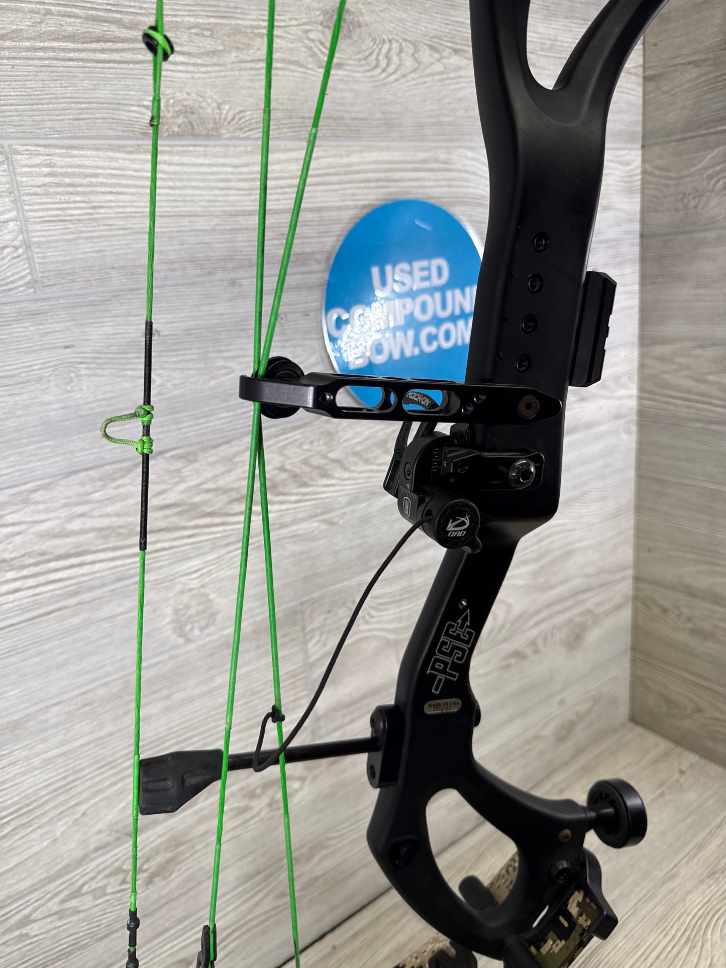 2024 PSE Nock 30 ES Right Hand Black riser sitka limbs 70lbs 27-31