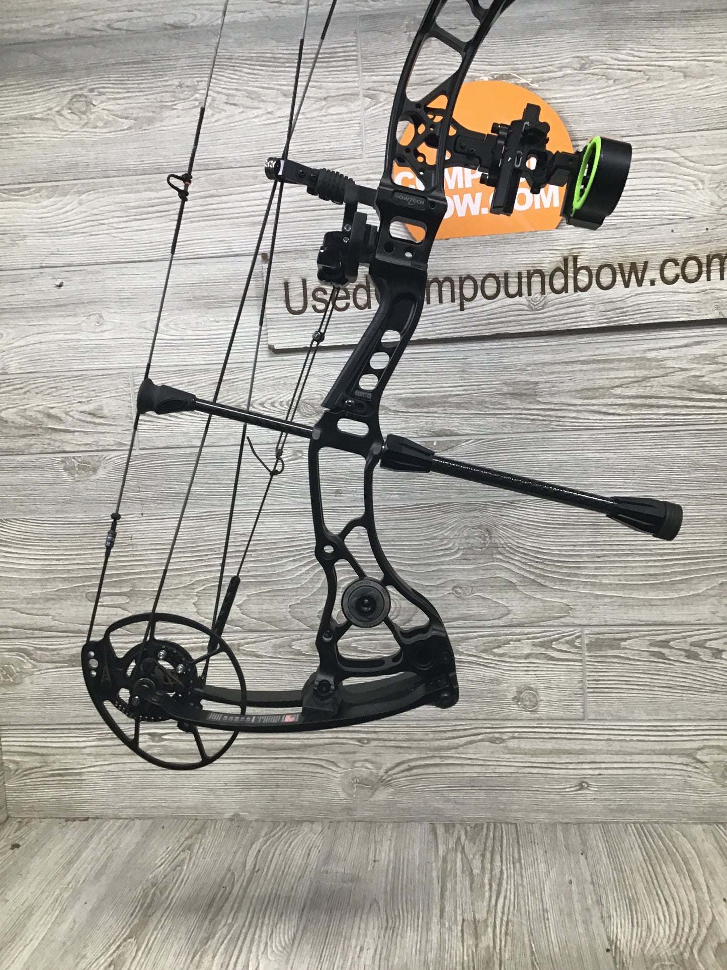 Bowtech EVA SHOCKEY GEN 3 Black Left Hand Package