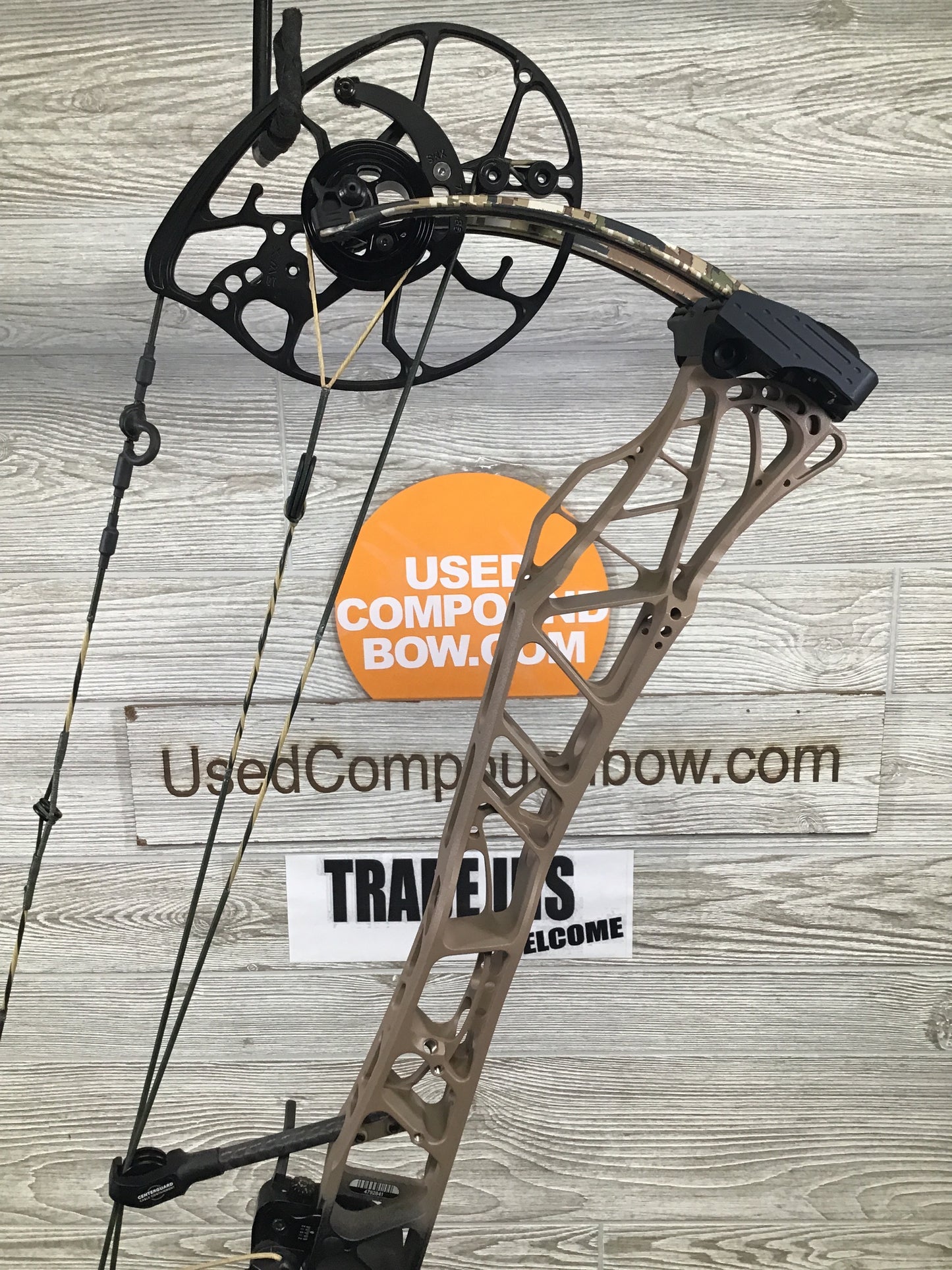 Used Mathews Lift X 33 Earth Fade W/ Subalpine limbs Right Hand 28/70