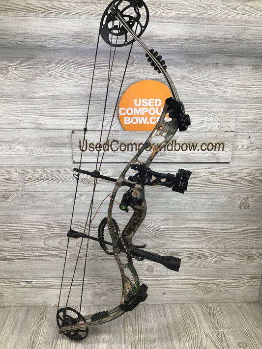 Used RH Hoyt Seven 37 XT 1000 Hunt PKG 60-70# Realtree