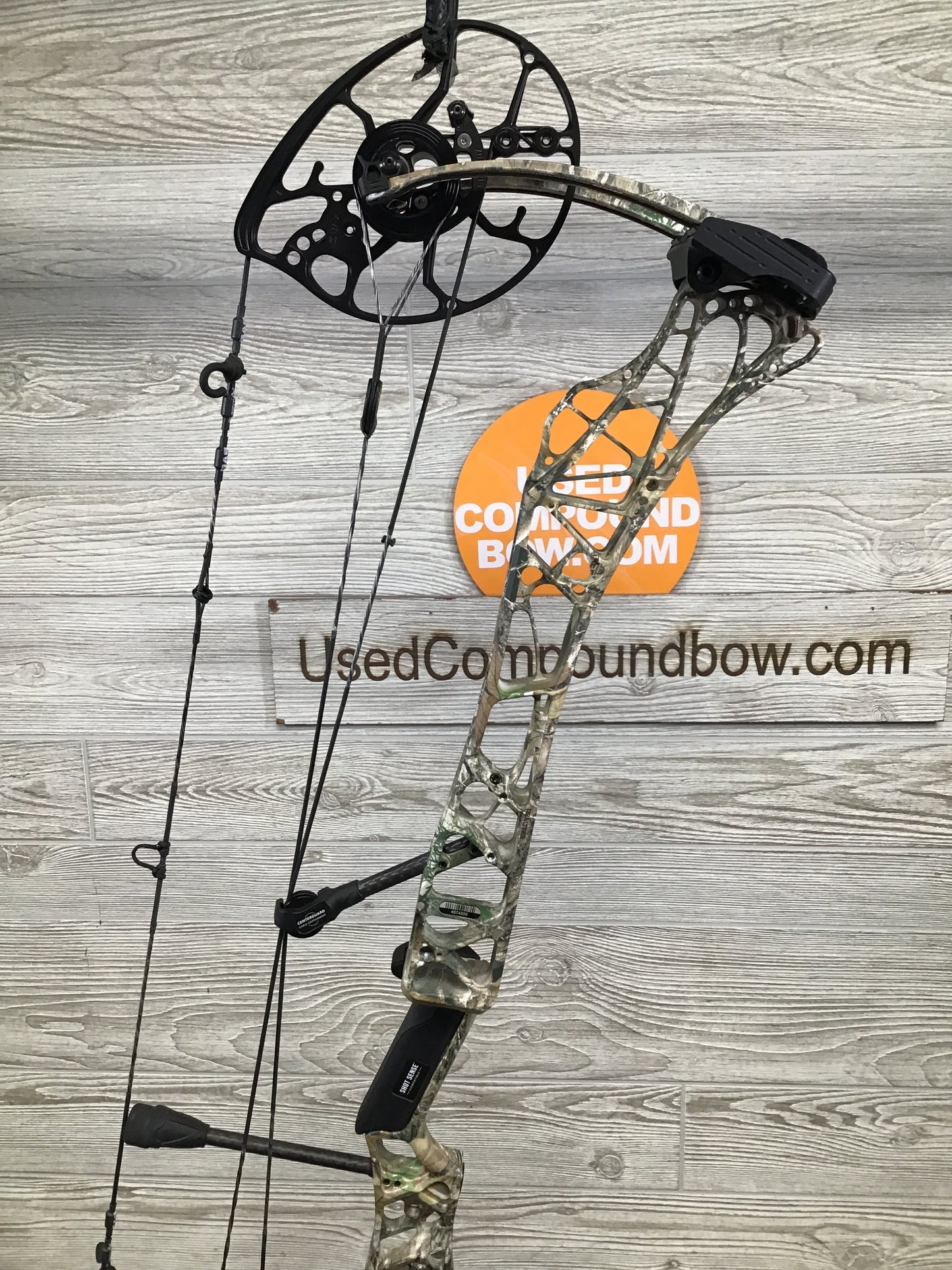 Used Mathews Lift 29.5 RH Realtree edge 29.5/70 GAS systm X strings