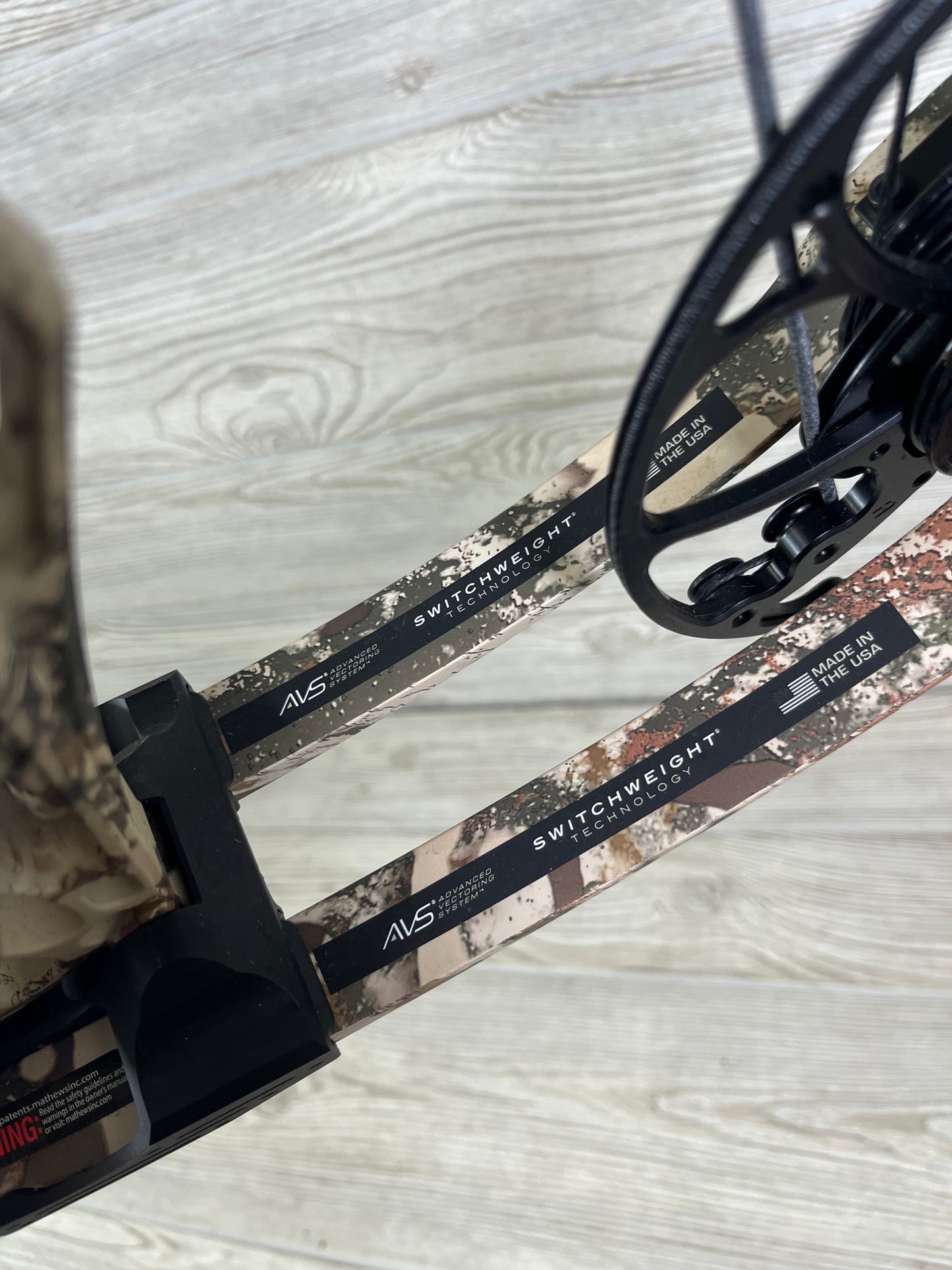 Used Mathews V3 31 Right Hand First Lite LOADED Package