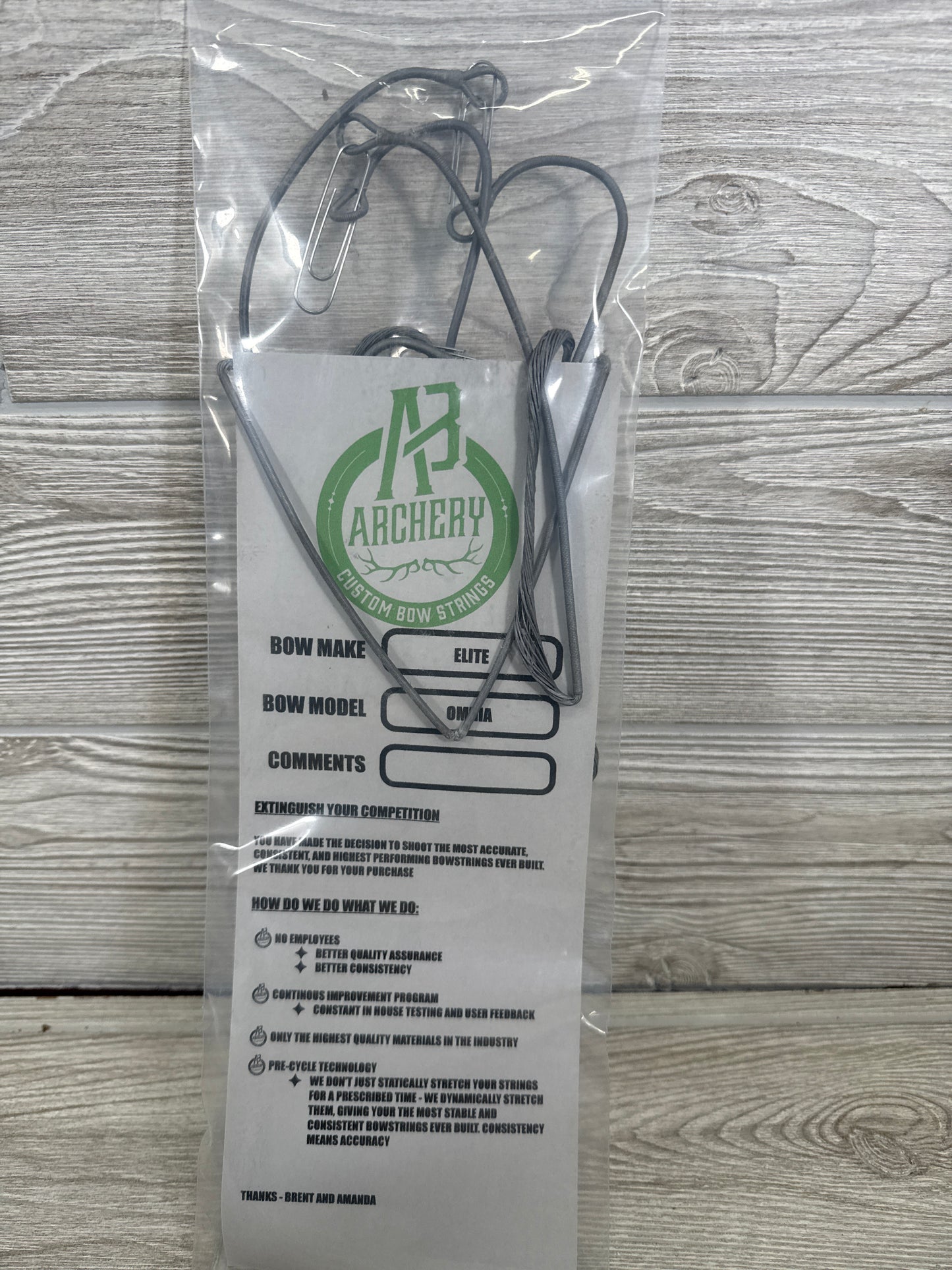 Used Elite Omnia Right Hand 70lb sienna, brown package