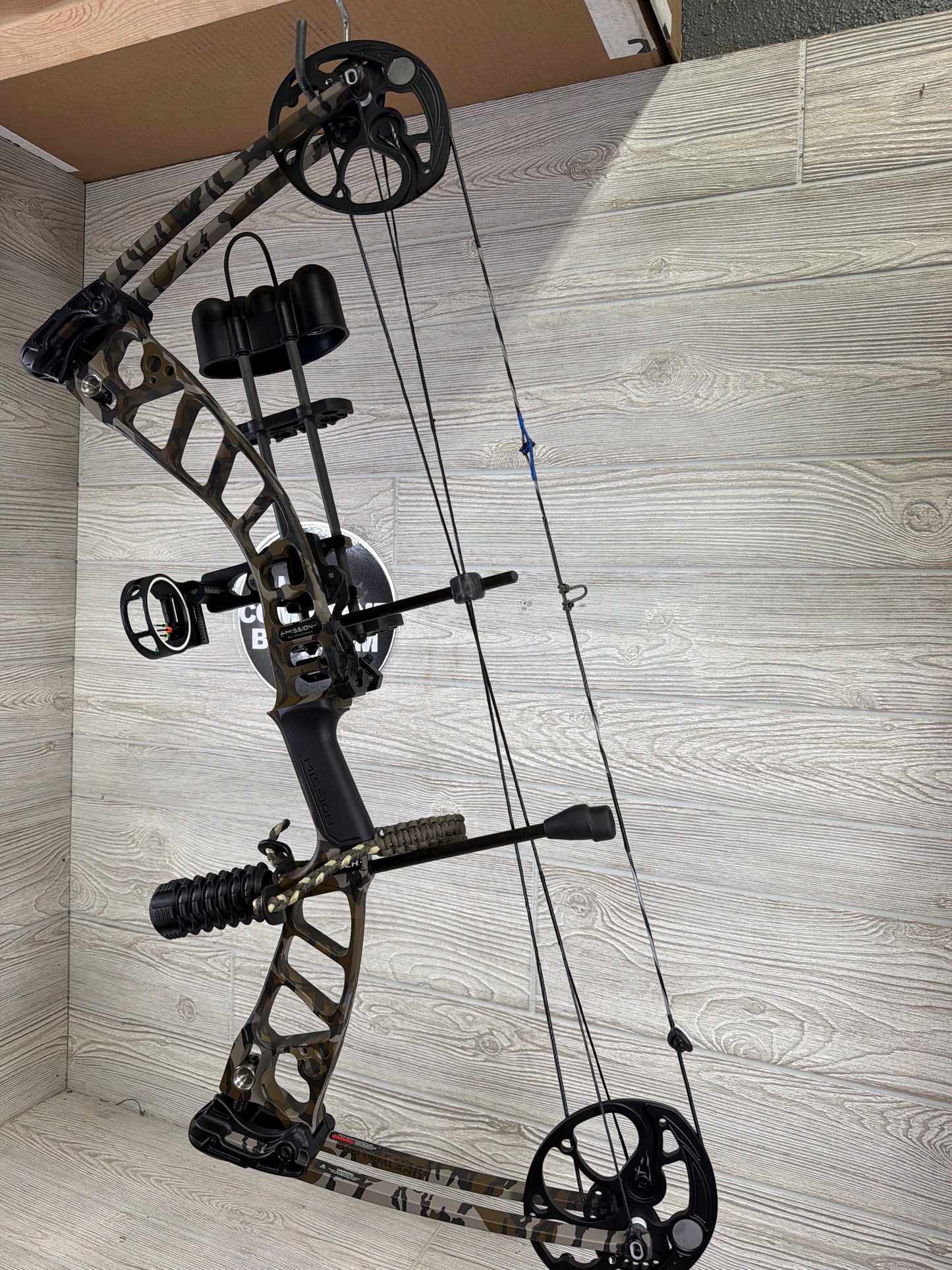 Used Mission Switch Right Handed Bottomlands package LIKE NEW!