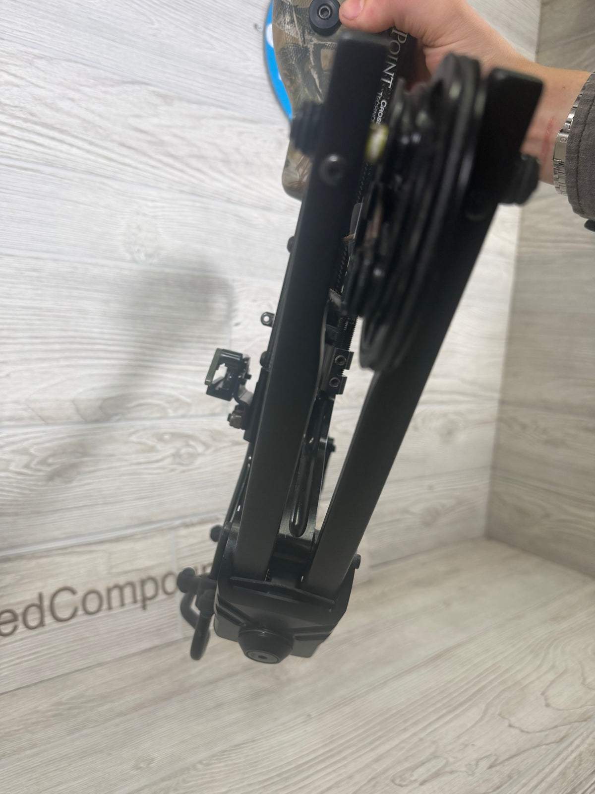Used Tenpoint Vapor Crossbow w/ Case