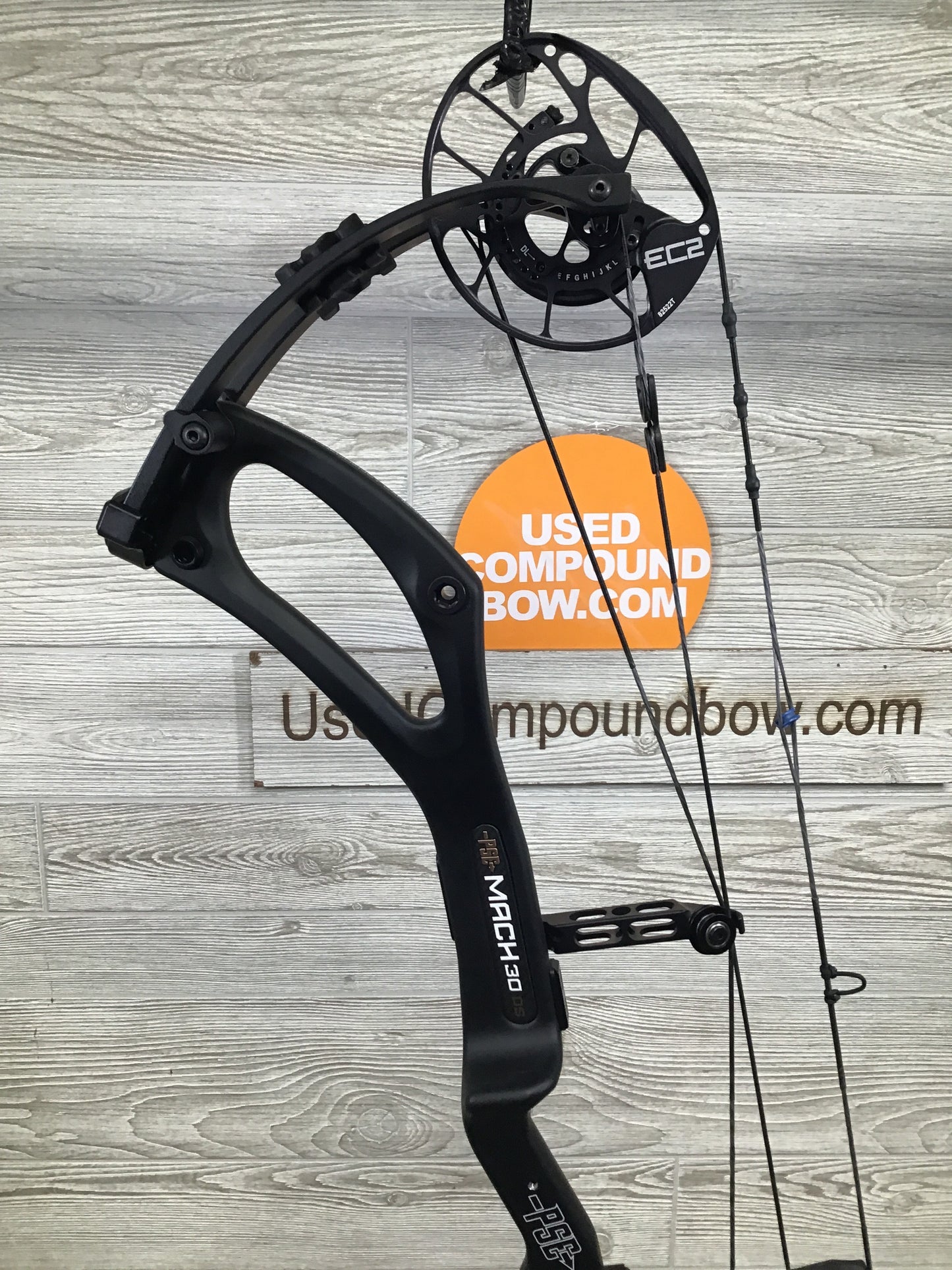 Used PSE Mach 30 DS Black Right Handed 24.5-30" 60/70#