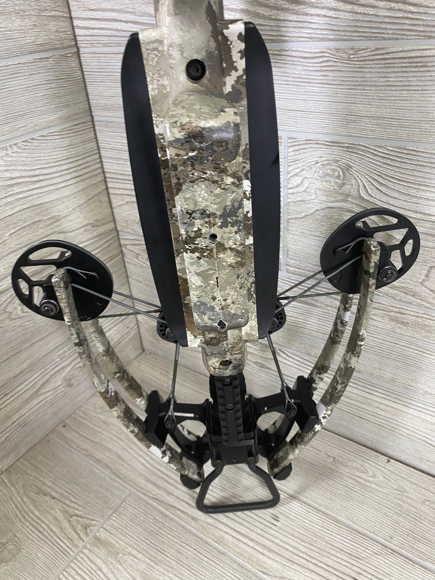 Used Tenpoint Vengent S440 Crossbow