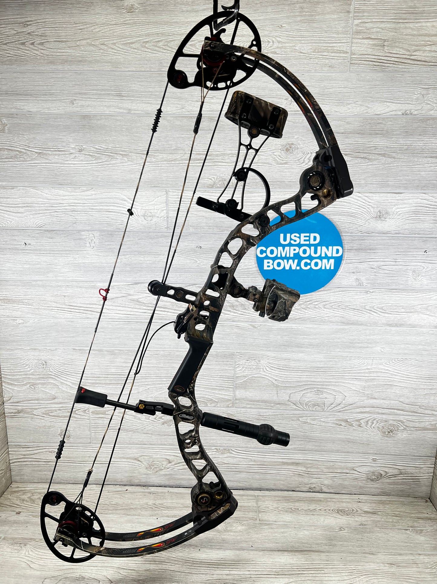 Used Mathews "McPherson Series" Monster 6.0 LH hunt package 70# 29"
