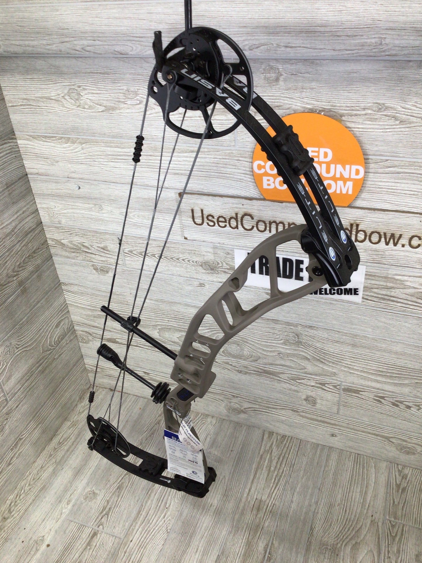 Elite Basin Right Handed Sienna Brown 20-70lbs