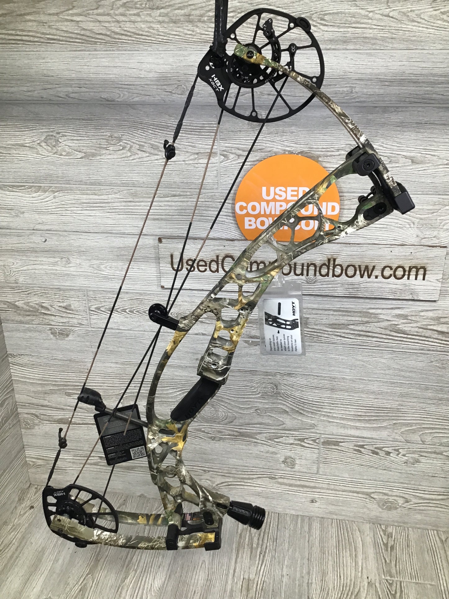 New Hoyt Alpha X 30 Realtree Edge 50-60# 25" - 30" Right Hand