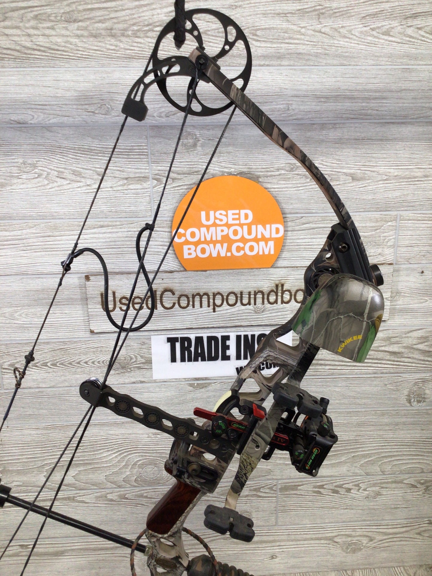 Mathews Switchback LD Right handed package 29"/70#