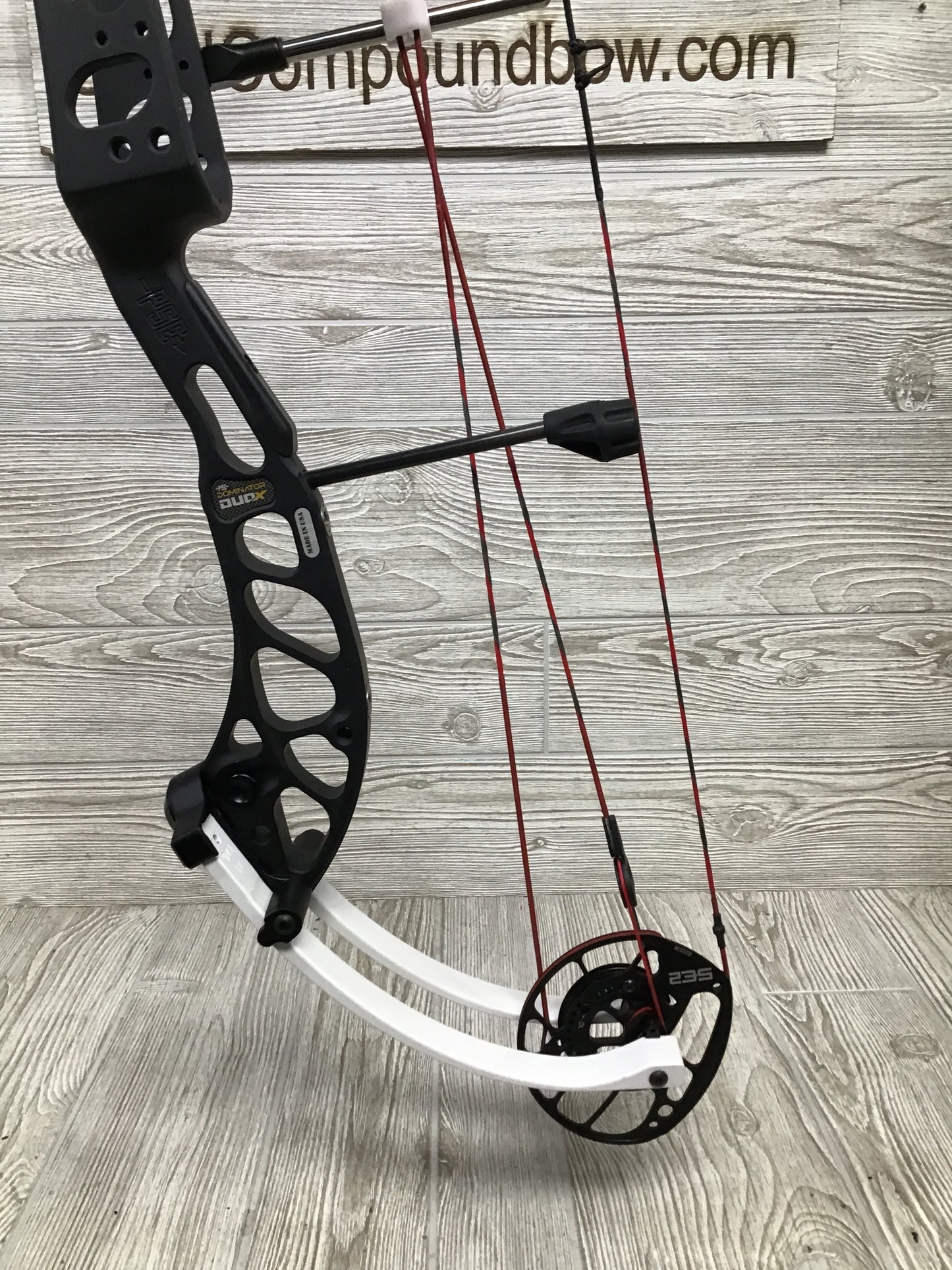 Used PSE Dominator DUO 35 50-60# Black W/White Limbs