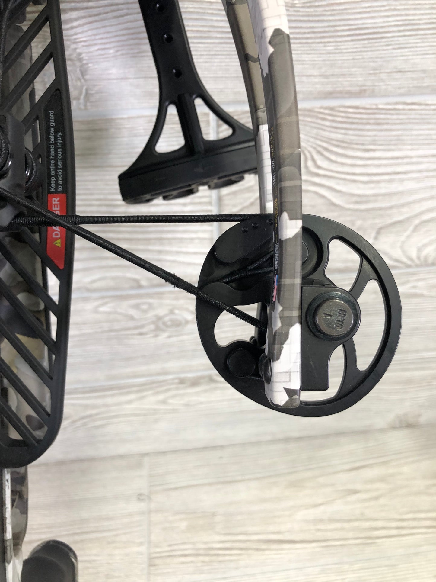 Used Tenpoint TX 440 VEKTRA Camo Package