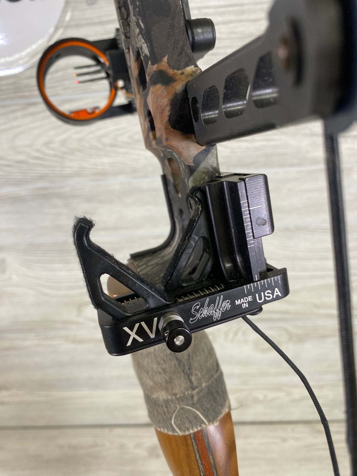 Mathews Outback 29" 70lb Right Handed Bow package