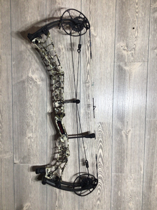 Darton Sequel 31 ST2 Right Handed 60# Kings Camo Bow