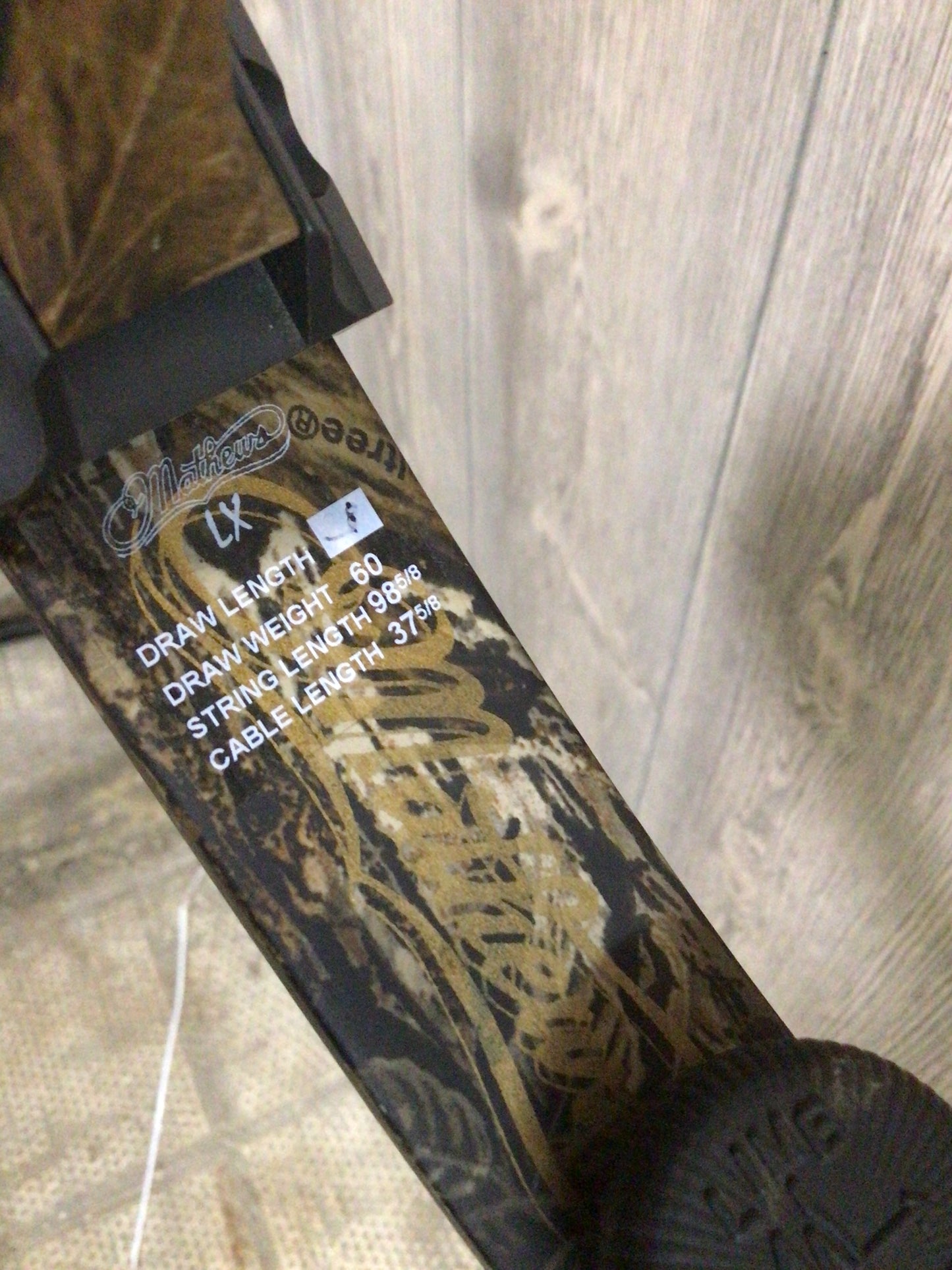 Used Mathews LX 26" 60lb Right Handed Bow