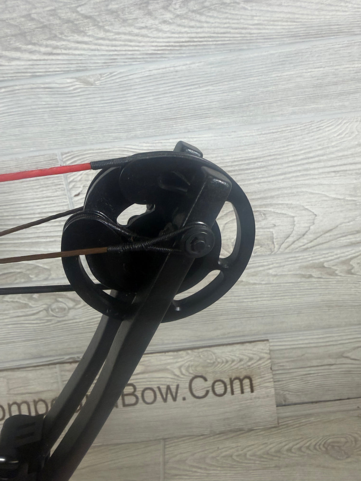 Used Tenpoint Vapor Crossbow w/ Case