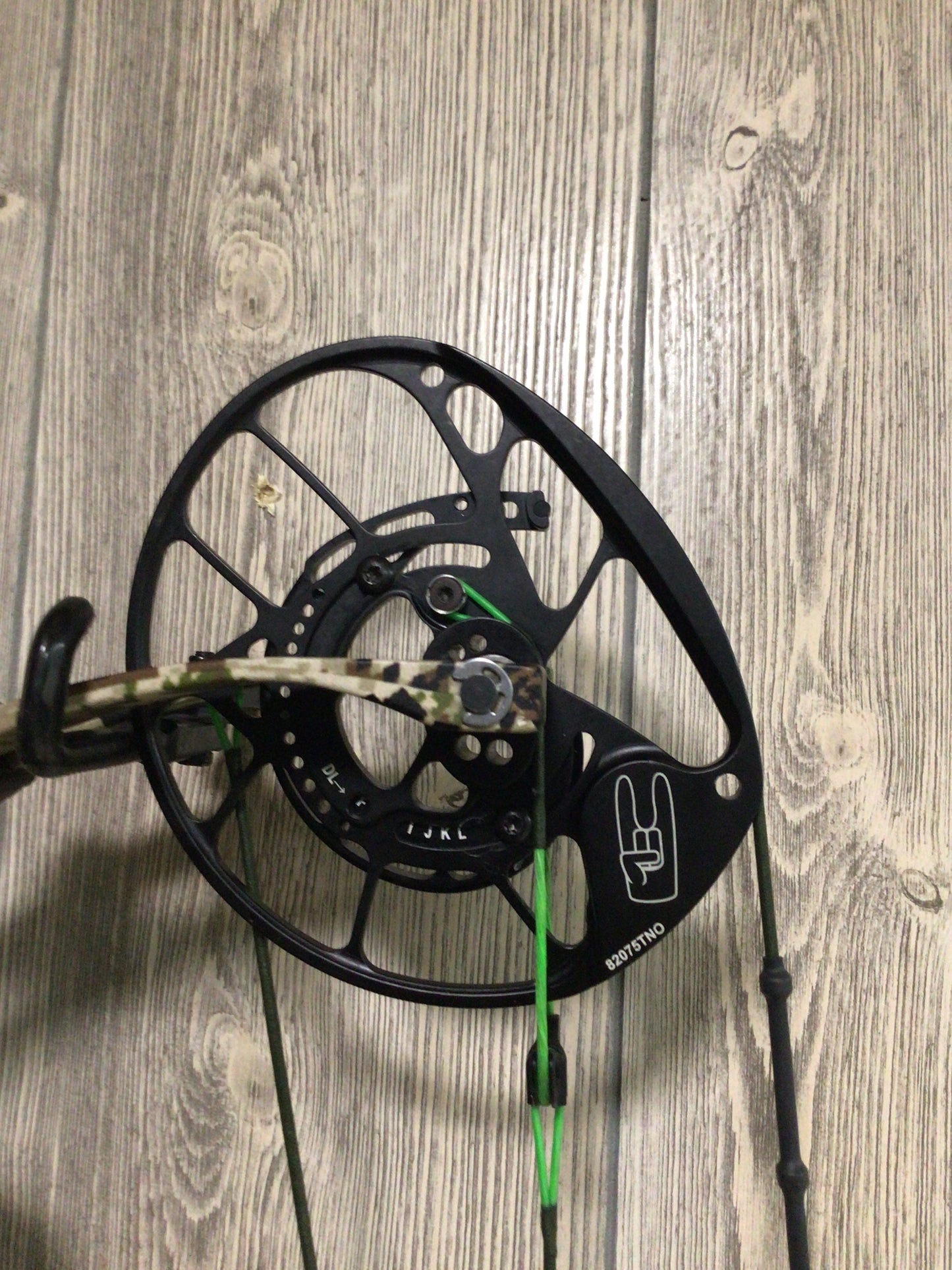 PSE EVO NTN Nock On 33 Right Hand 29" 70lbs