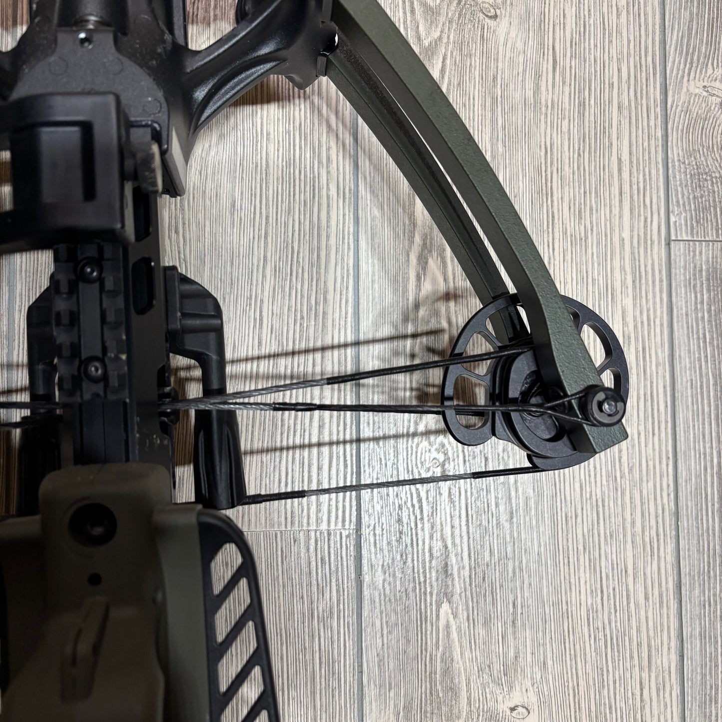 Used Tenpoint Turbo X Moss Green Package