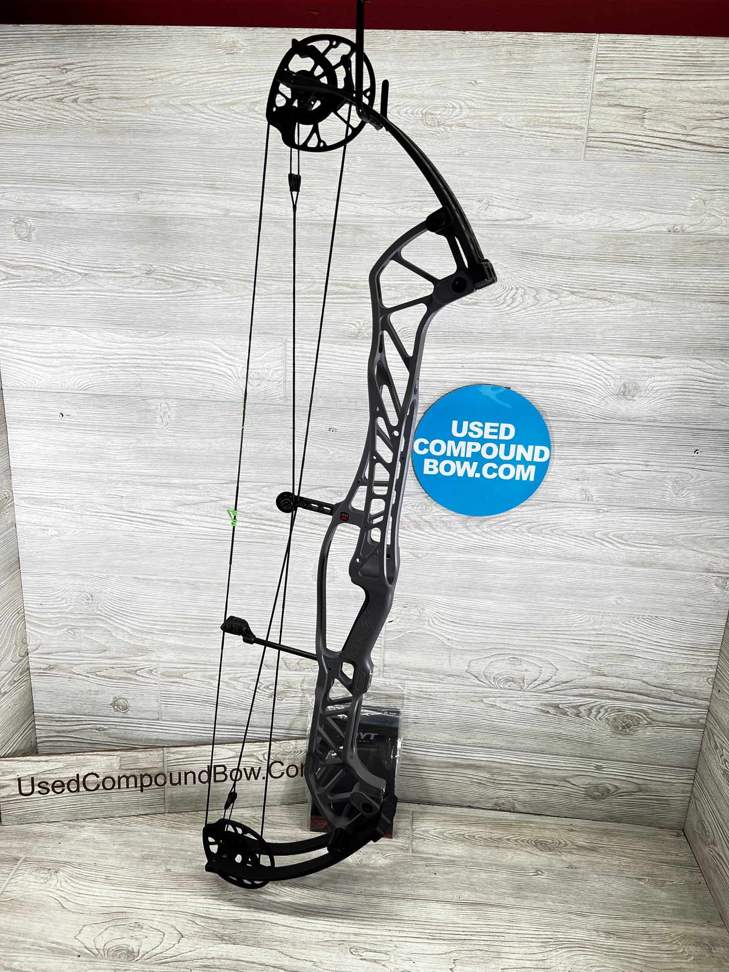 Hoyt Concept X 40 Left Hand Tombstone 60#