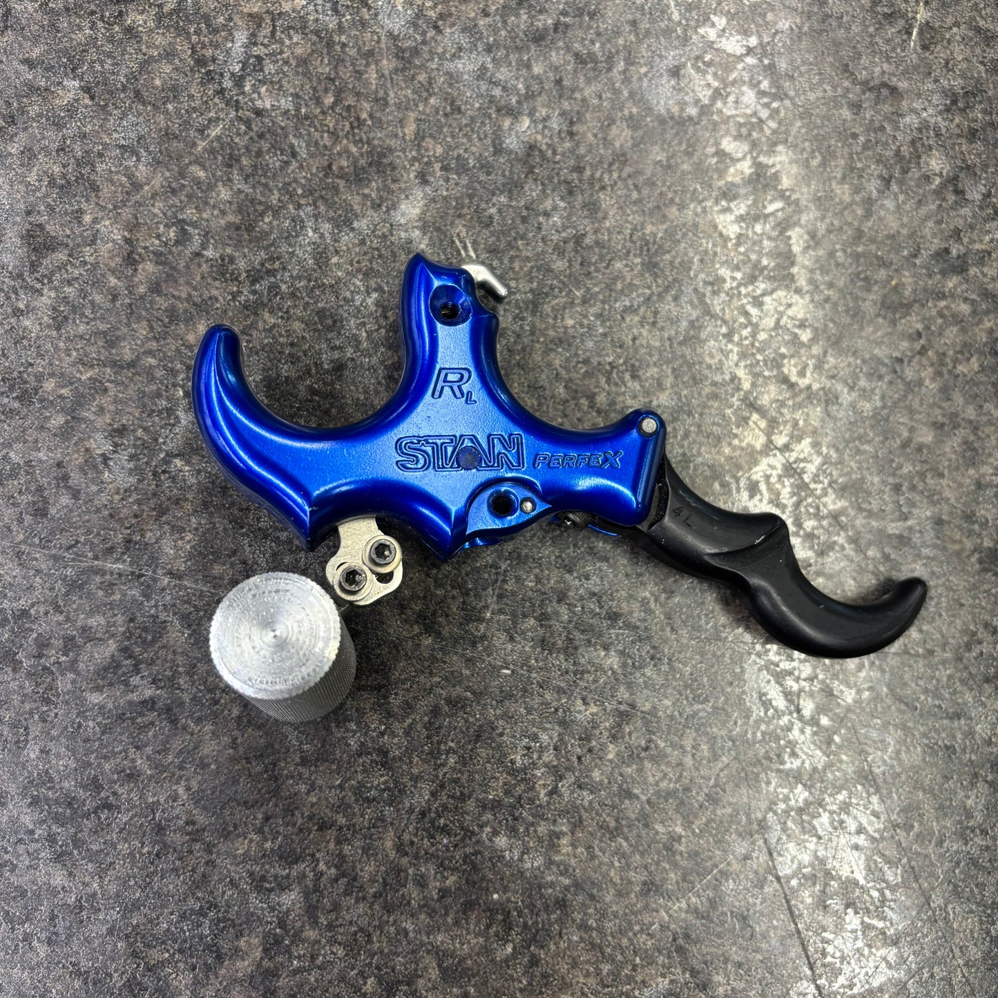 Used Stanlowski Perfex Resistence Release Size Large