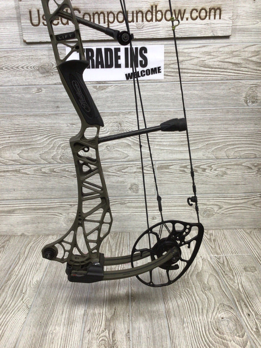 Used Mathews Lift 33 RH Ambush Green 28.5/70#